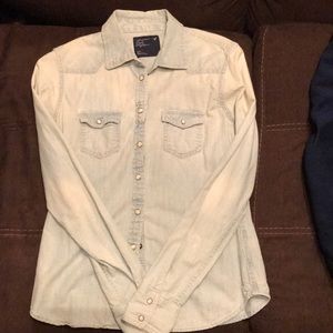 American eagle shirt 👚